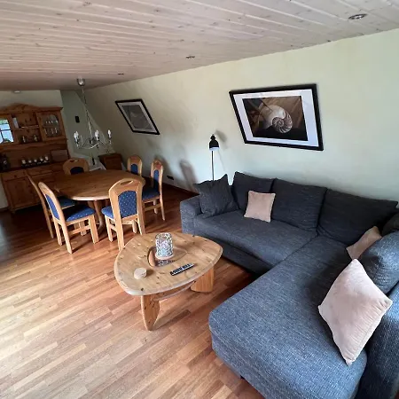 Haus Luzia * 梅舍德