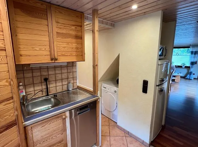 Haus Luzia 梅舍德